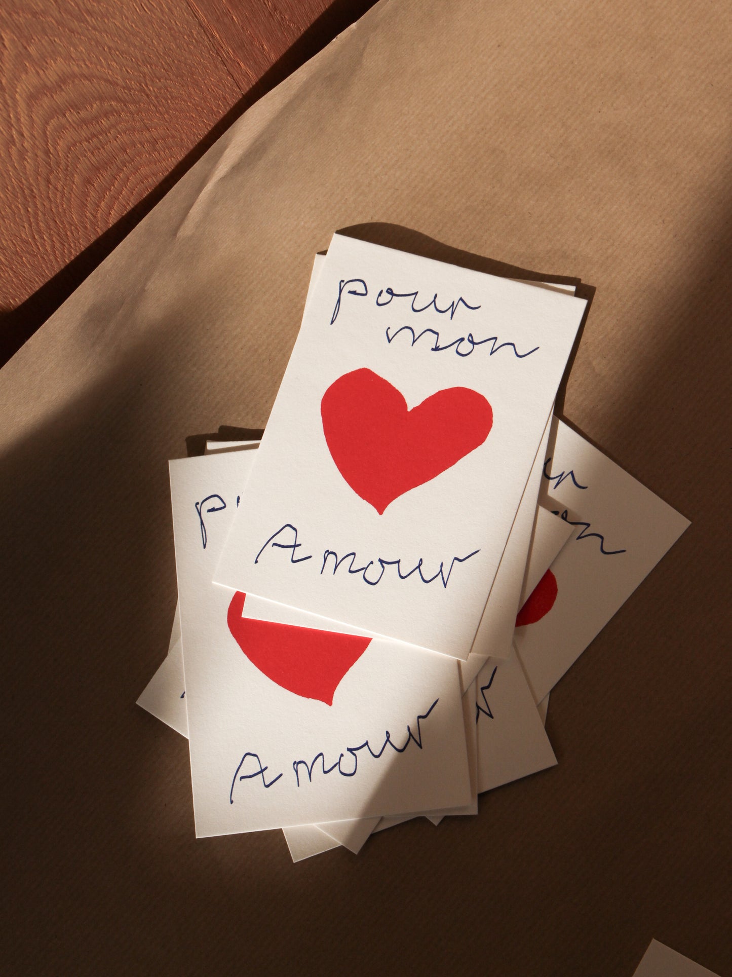 Postcard 'pour mon Amour' heart (risography)